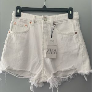 BNWT ZARA High Waisted White Denim Shorts